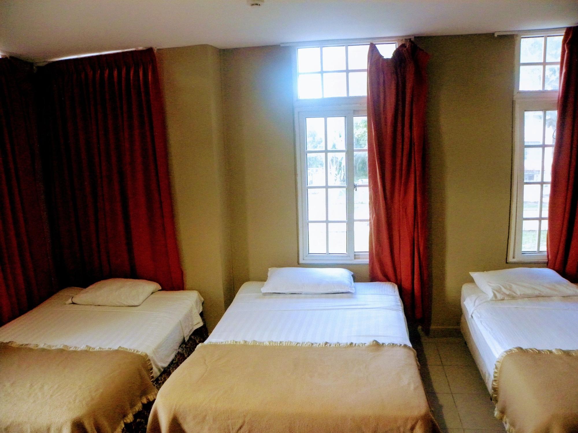 Meryland Hotel โกลอน ภายนอก รูปภาพ