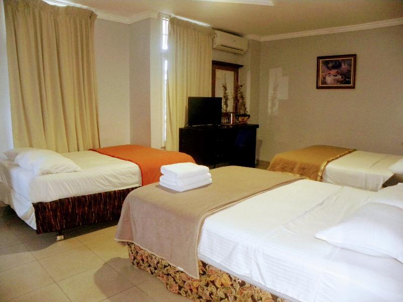 Meryland Hotel โกลอน ภายนอก รูปภาพ